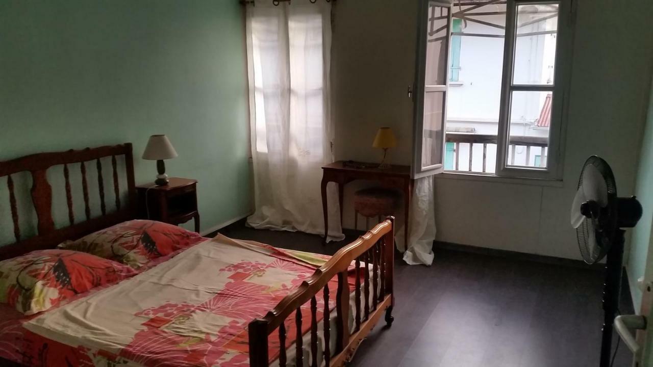 Chambre D'Hote A Saint-Pierre Exterior foto